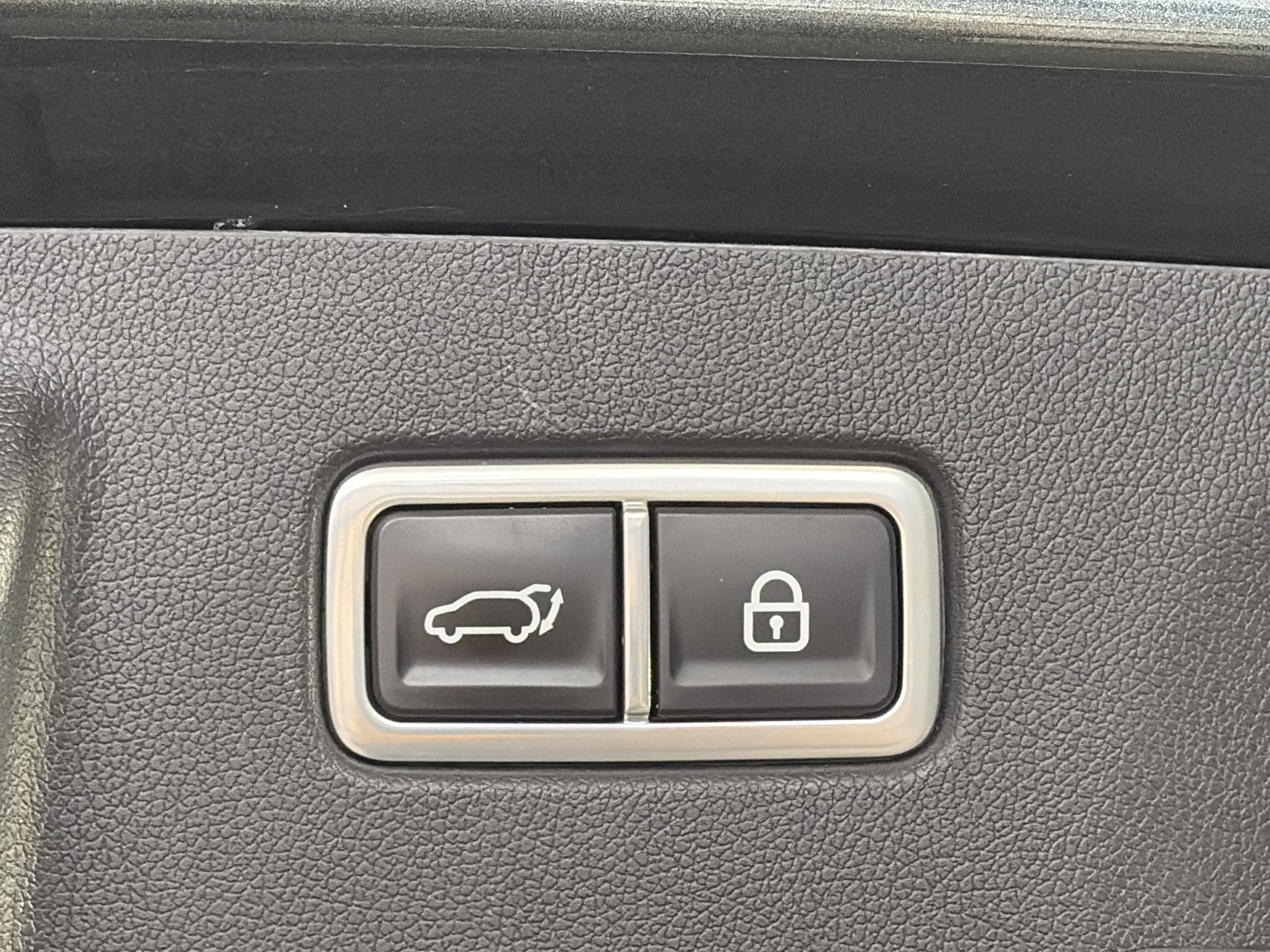 Certified 2022 Kia Sorento X-Line EX image 16