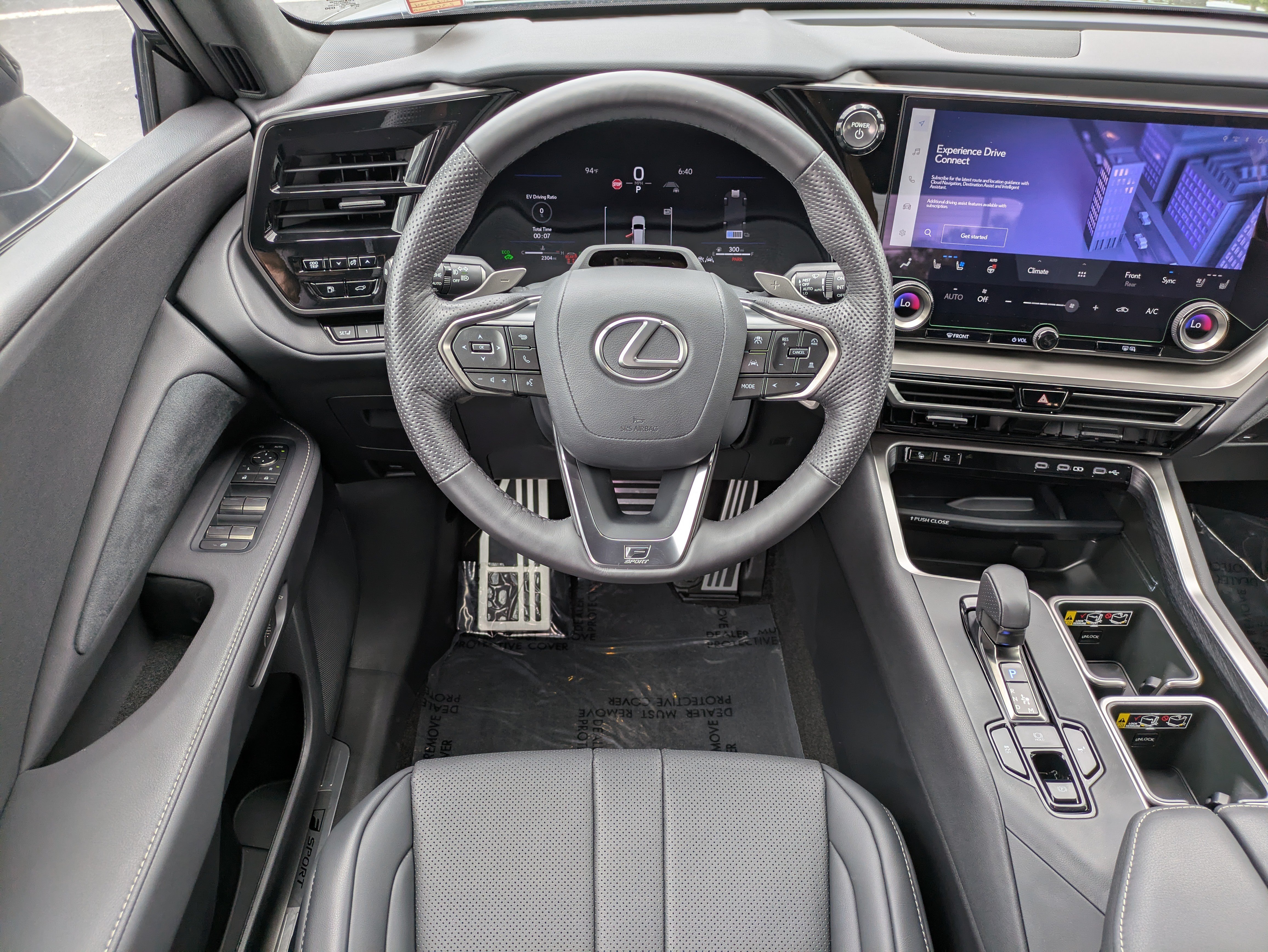 Used 2026 Lexus TX 500h AWD w/ Technology Package image 16
