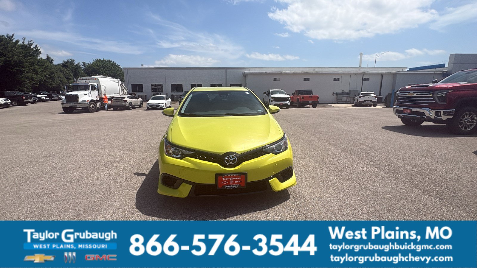 Used 2018 Toyota Corolla iM w/ All-Weather Mat Package FWD image 9