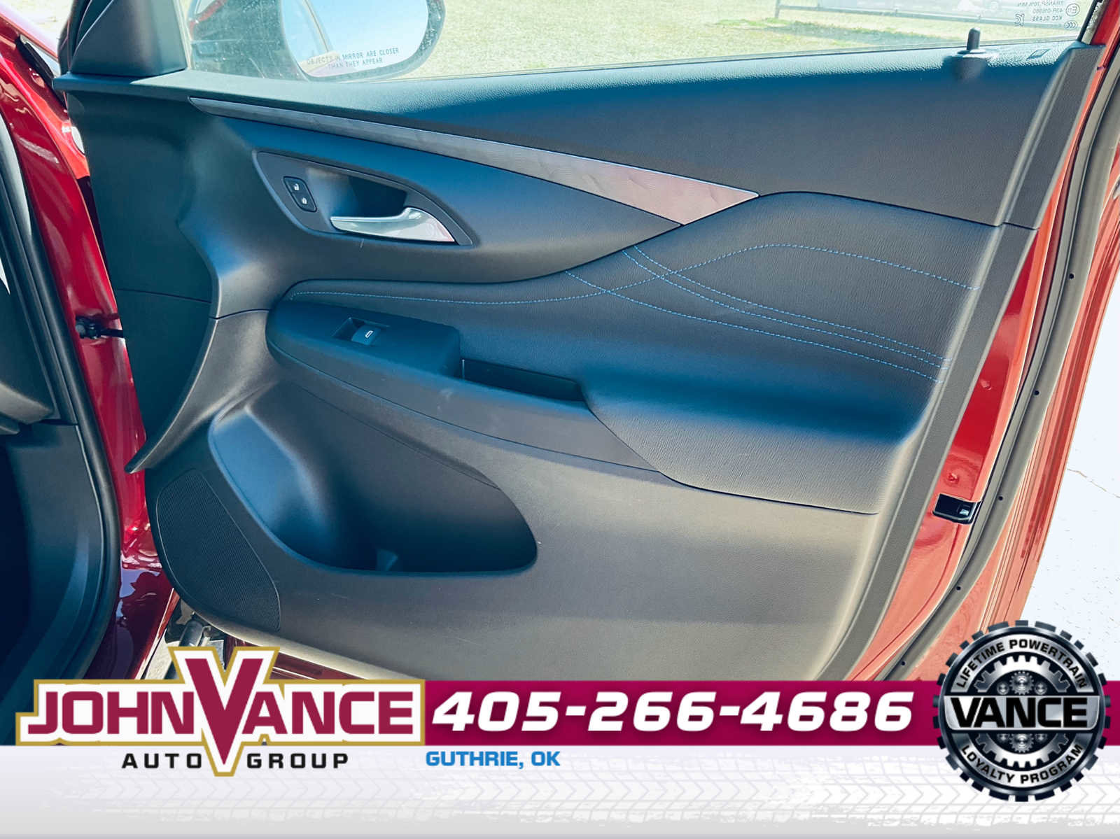 Used 2025 Buick Envista Sport Touring image 11