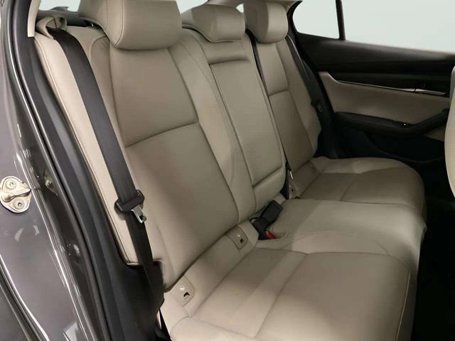 Used 2020 MAZDA MAZDA3 Sedan w/ Select Package image 67