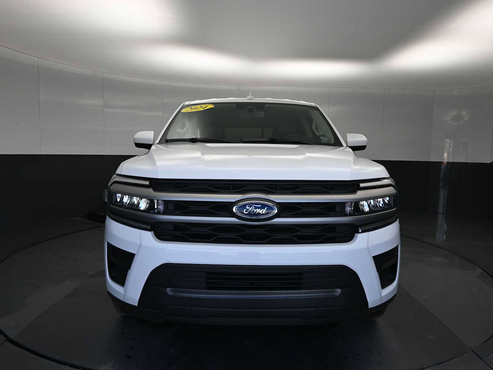 Used 2024 Ford Expedition XLT image 20