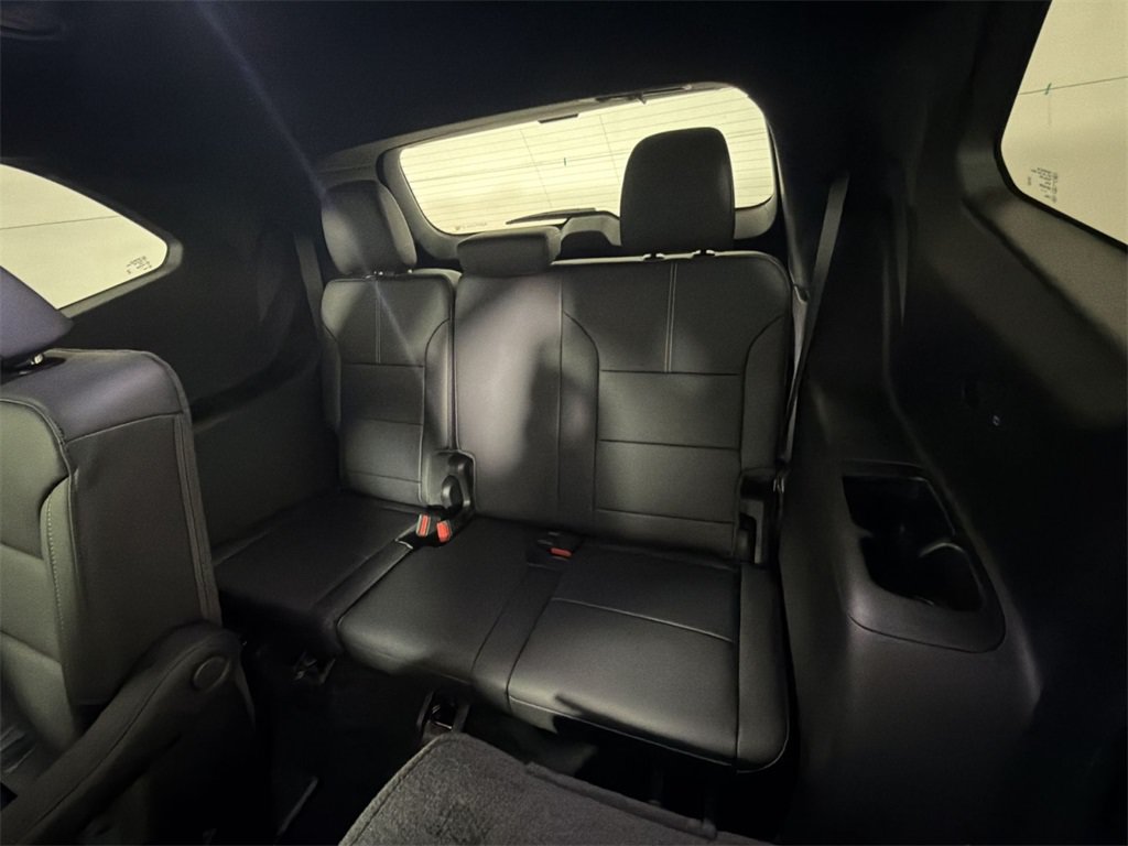 New 2026 GMC Acadia Elevation w/ Elevation Premium Package AWD/4WD image 25