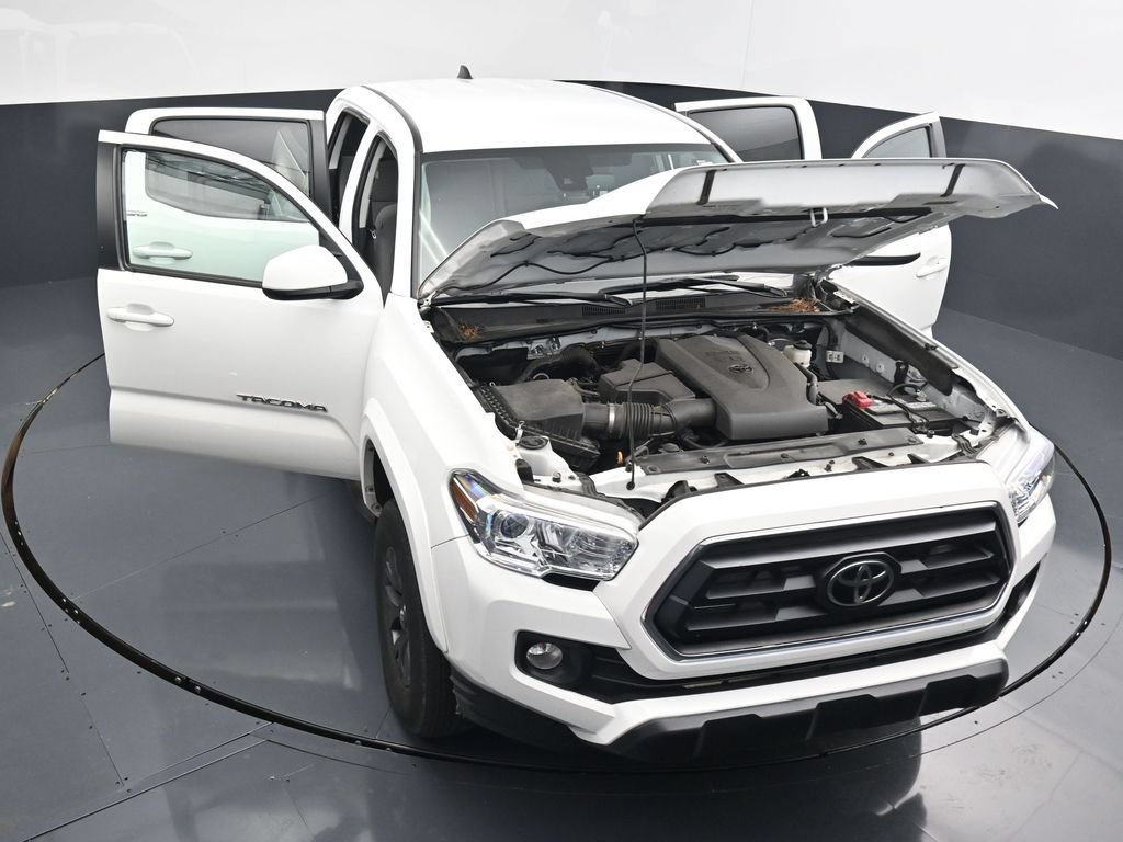 Used 2023 Toyota Tacoma SR5 AWD/4WD image 25