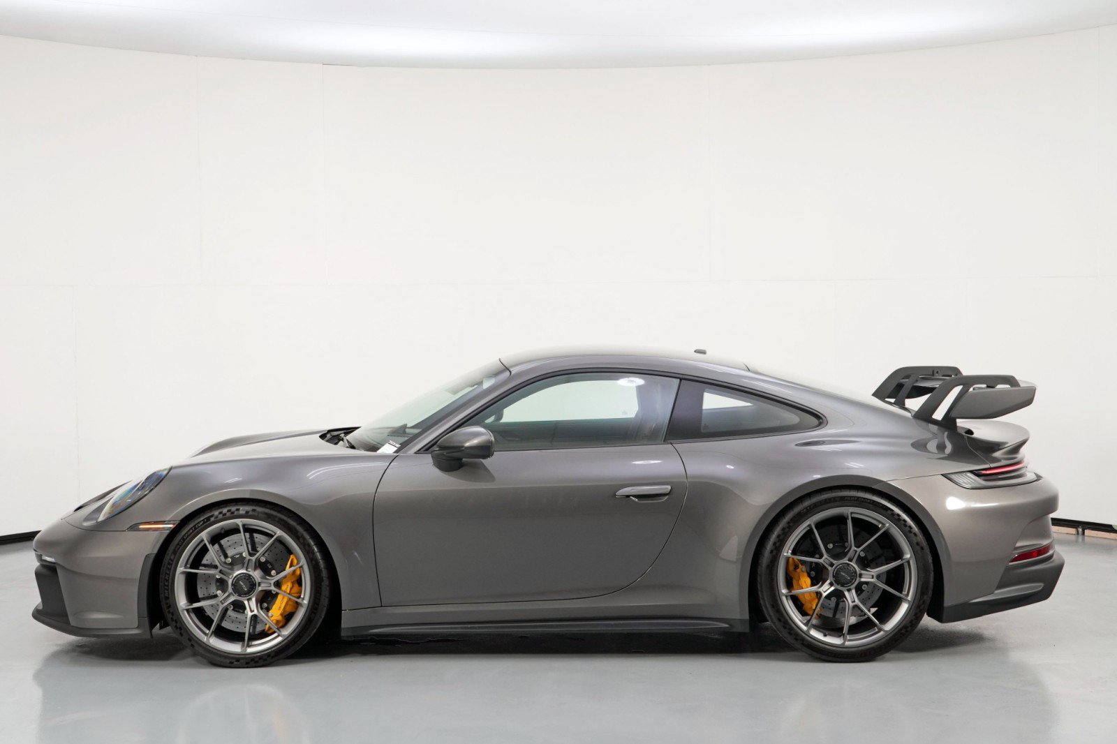 Used 2023 Porsche 911 GT3 RWD image 50