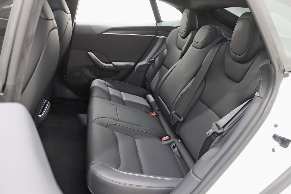 Used 2023 Tesla Model S Plaid image 32