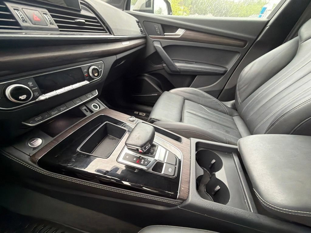 Used 2023 Audi Q5 2.0T Premium Plus w/ Premium Plus Package AWD/4WD image 56