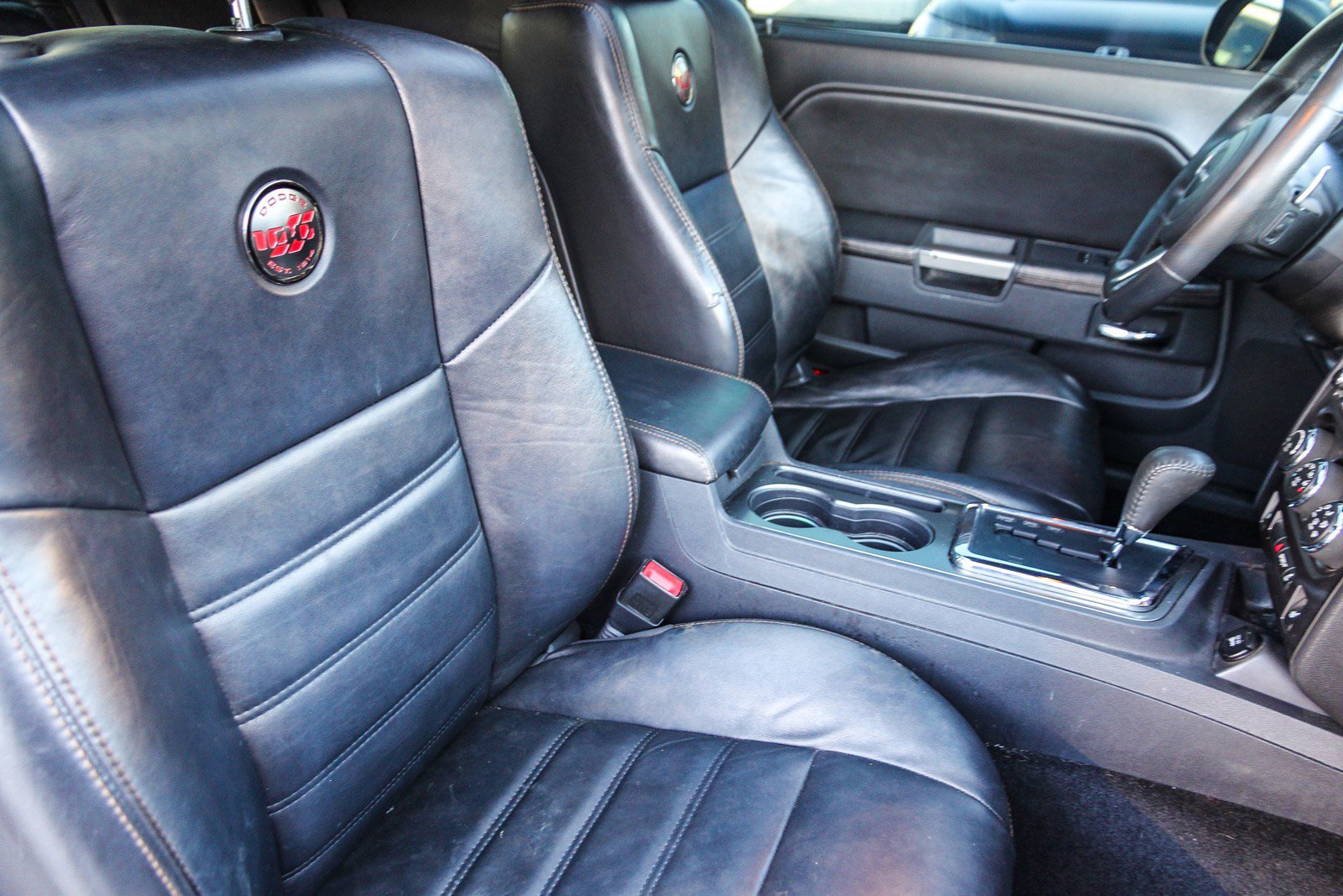 Used 2014 Dodge Challenger R/T image 28