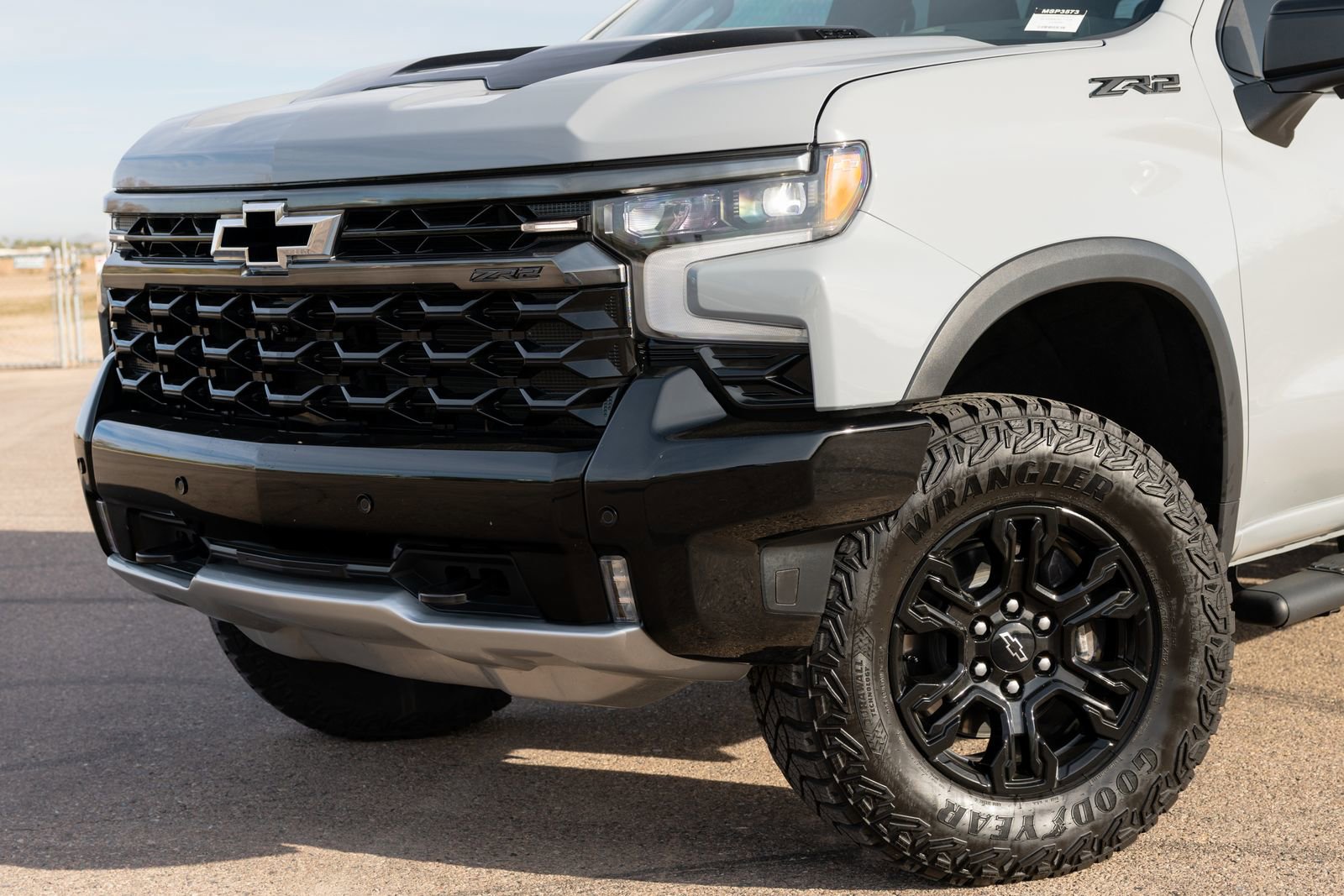 Used 2025 Chevrolet Silverado 1500 ZR2 w/ Technology Package image 4