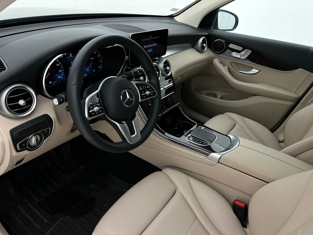 Used 2022 Mercedes-Benz GLC 300 4MATIC image 12