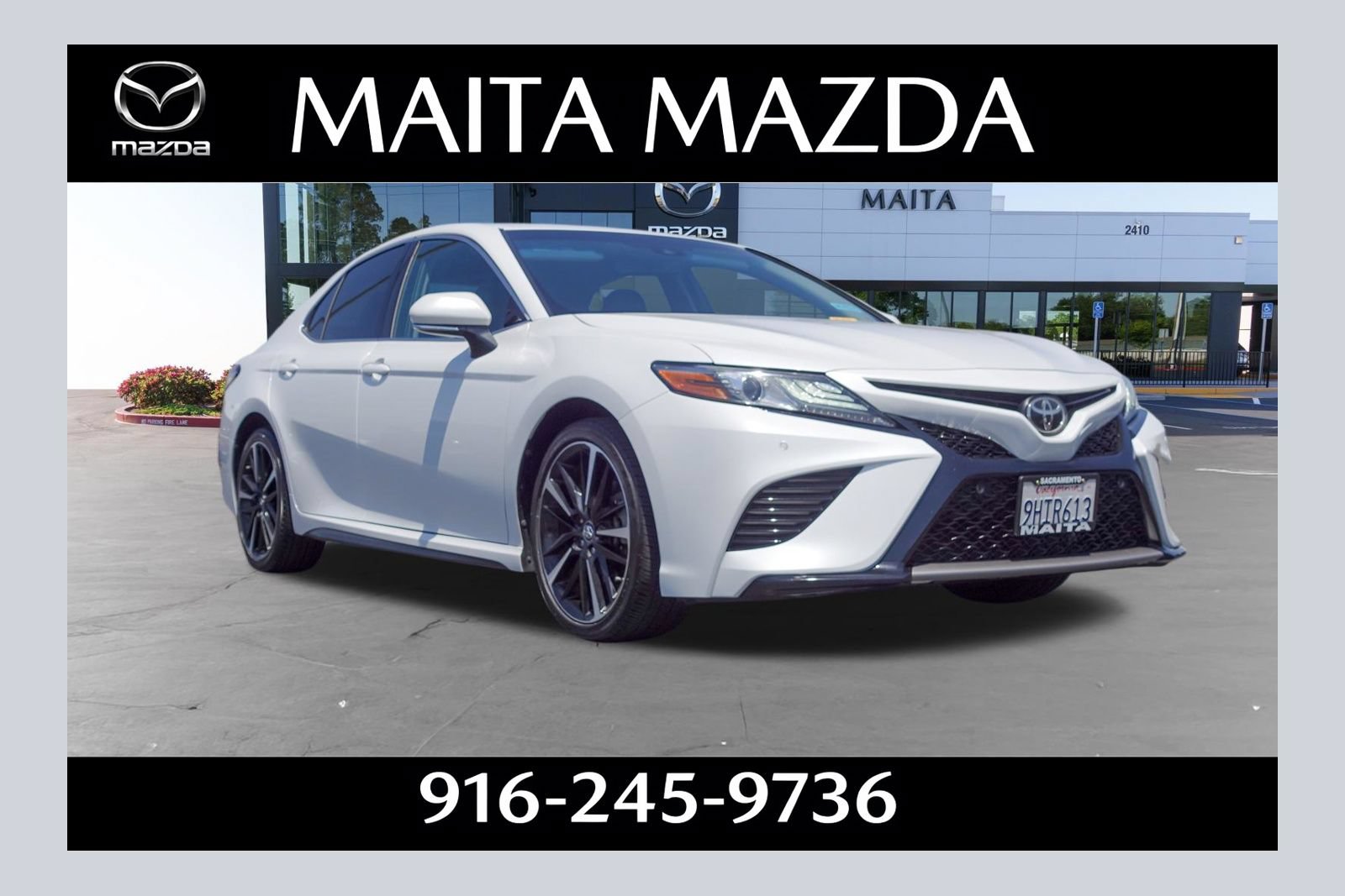 Used 2018 Toyota Camry XSE FWD image 1
