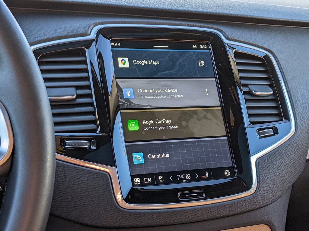 Certified 2024 Volvo XC90 T8 Plus w/ Protection Package image 17