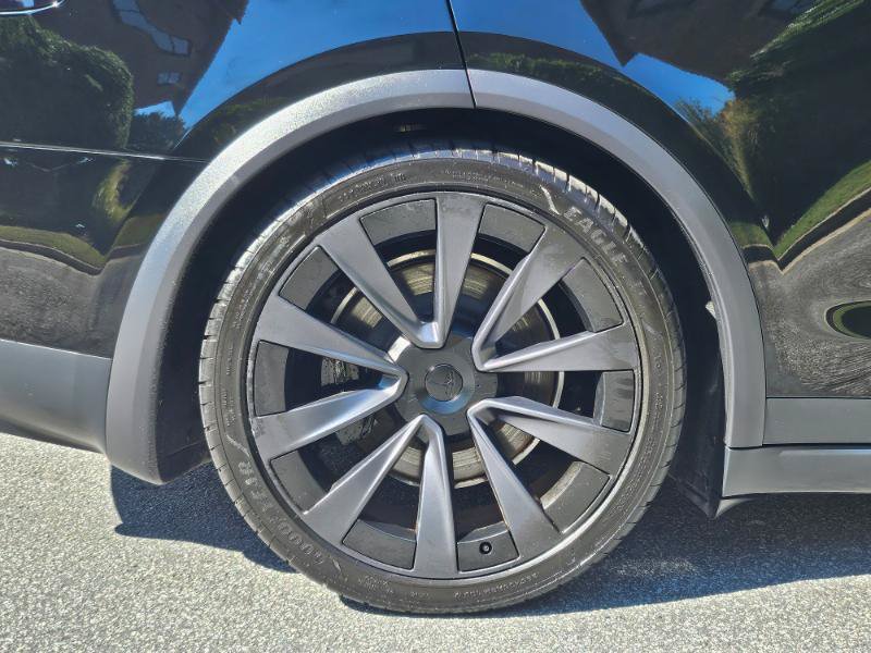Used 2023 Tesla Model X AWD/4WD image 16