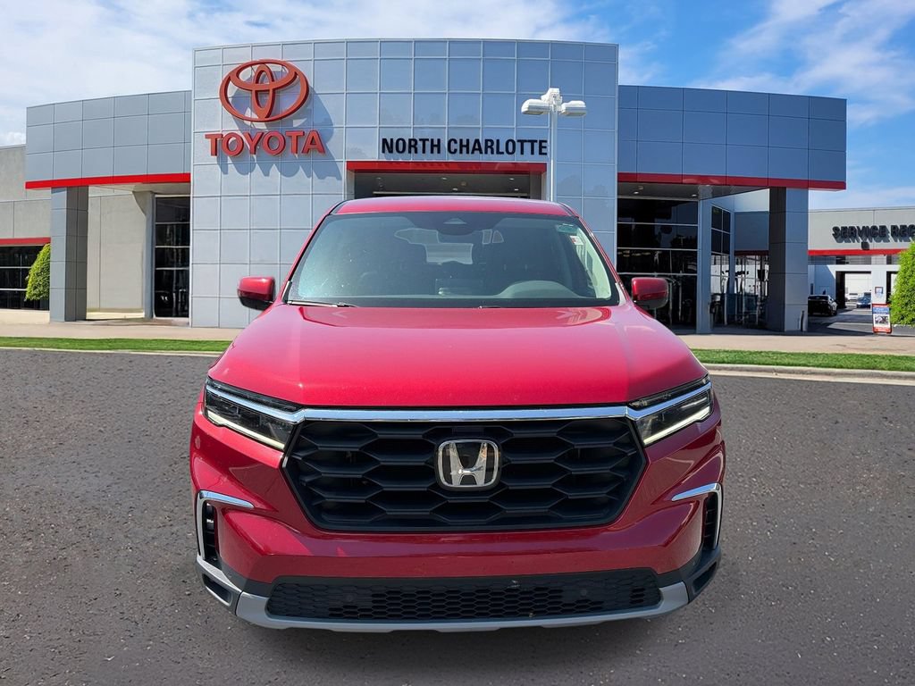Used 2024 Honda Pilot EX-L image 3