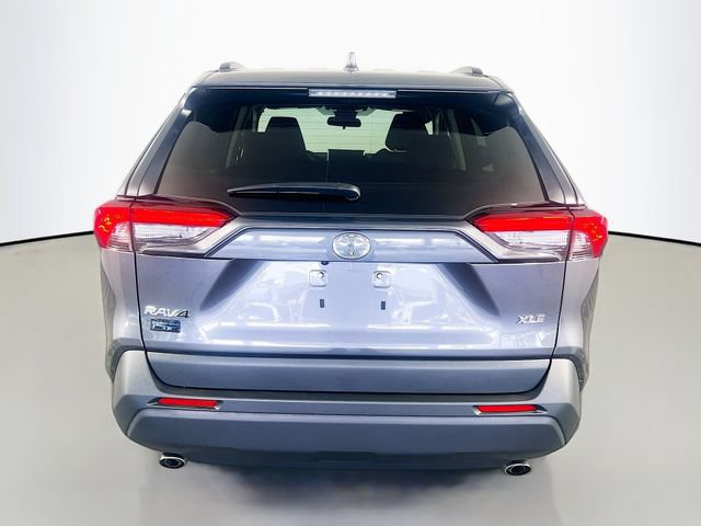 Used 2025 Toyota RAV4 XLE w/ Convenience Package FWD image 7