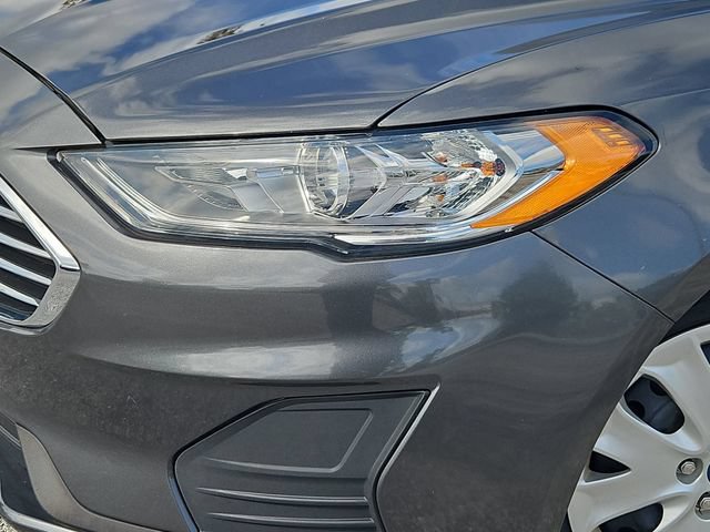 Used 2019 Ford Fusion S FWD image 10