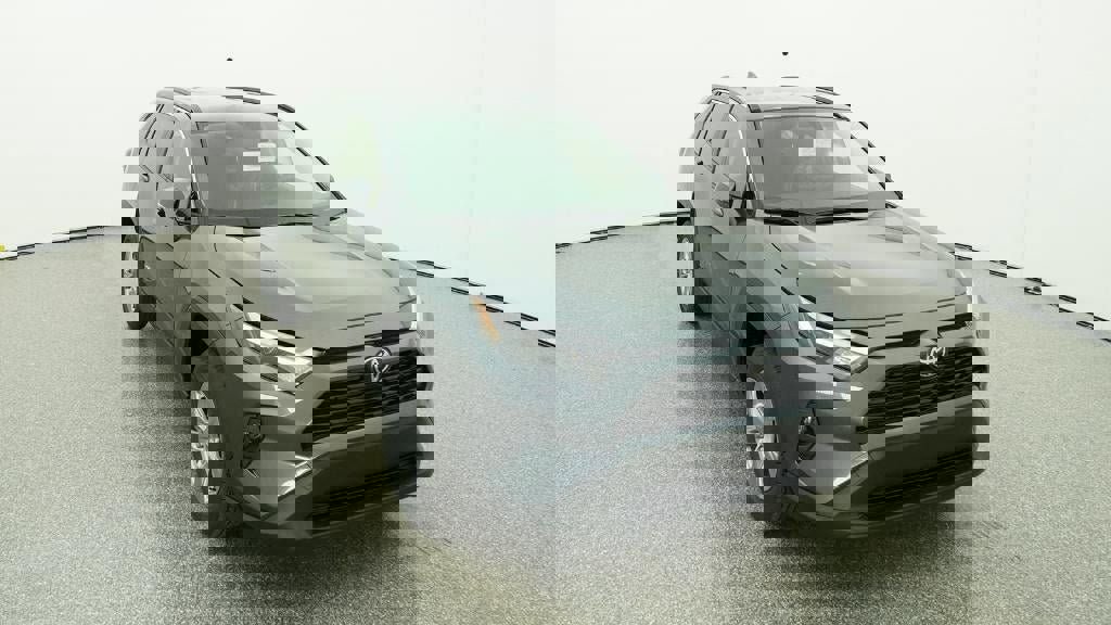 New 2025 Toyota RAV4 XLE image 14