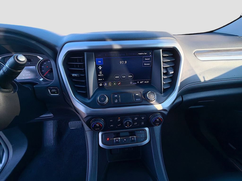 Used 2023 GMC Acadia SLT image 30