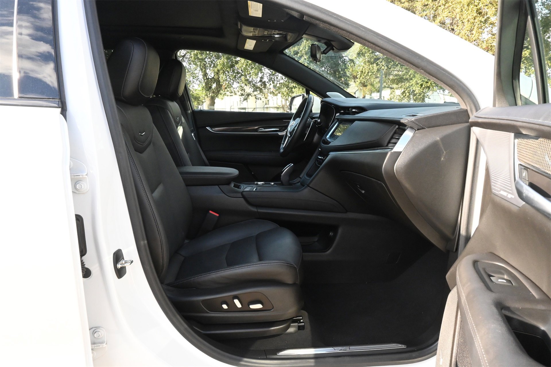 Used 2022 Cadillac XT5 Sportv w/ Technology Package image 27