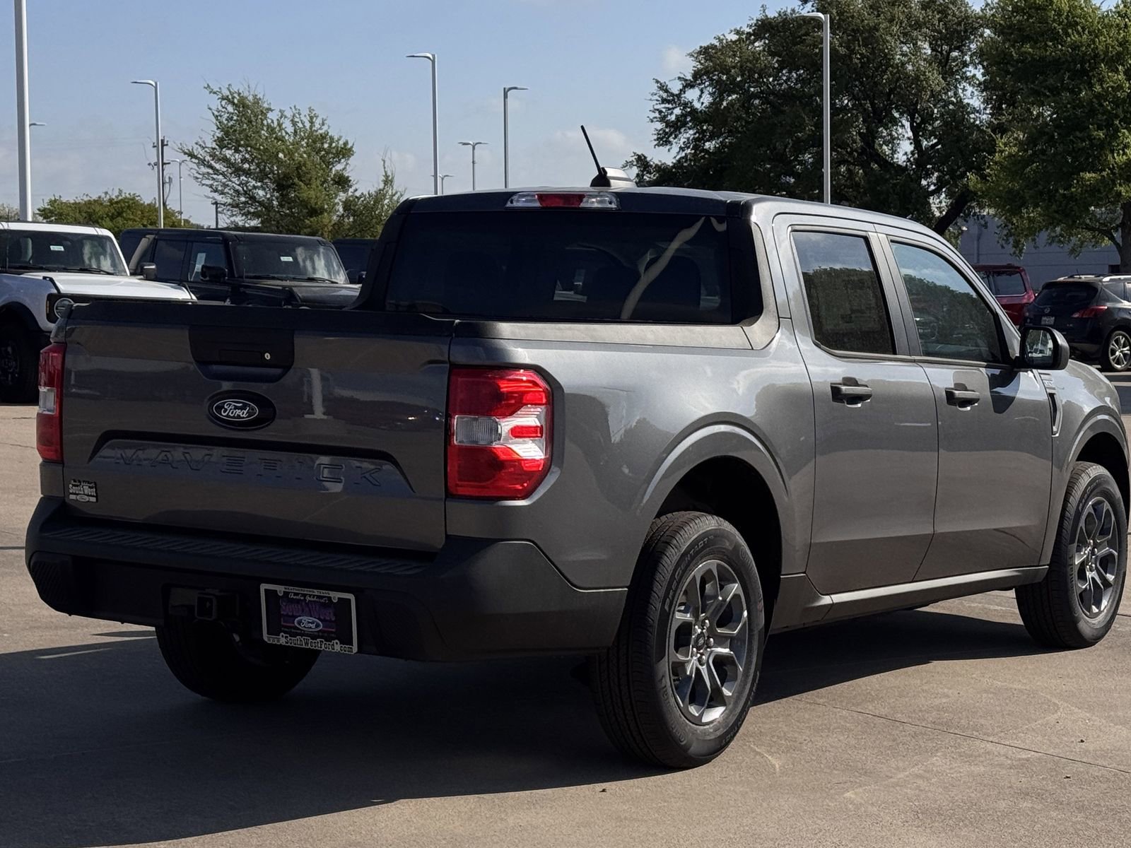 New 2026 Ford Maverick XLT image 4