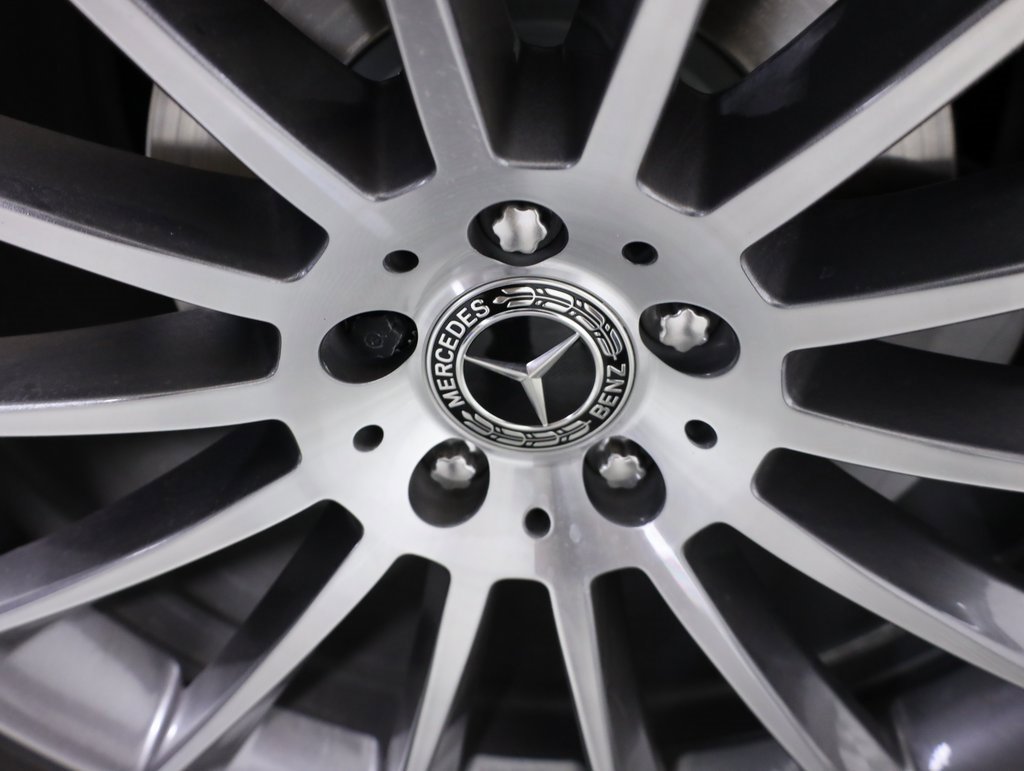 Certified 2025 Mercedes-Benz GLE 450 4MATIC image 8