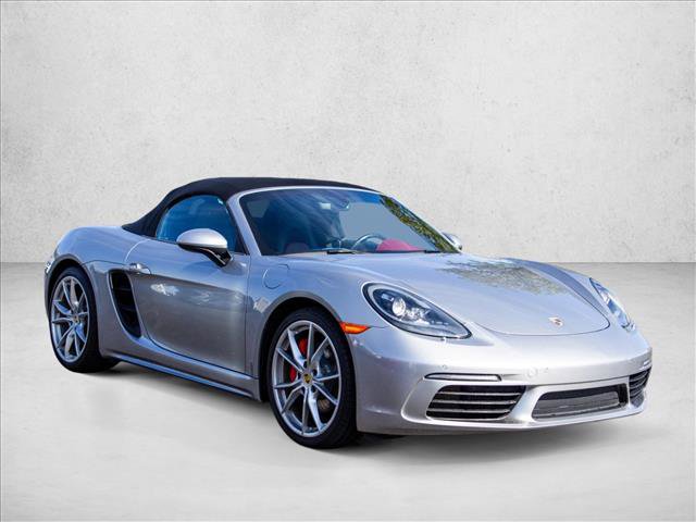Used 2017 Porsche 718 Boxster S RWD image 3