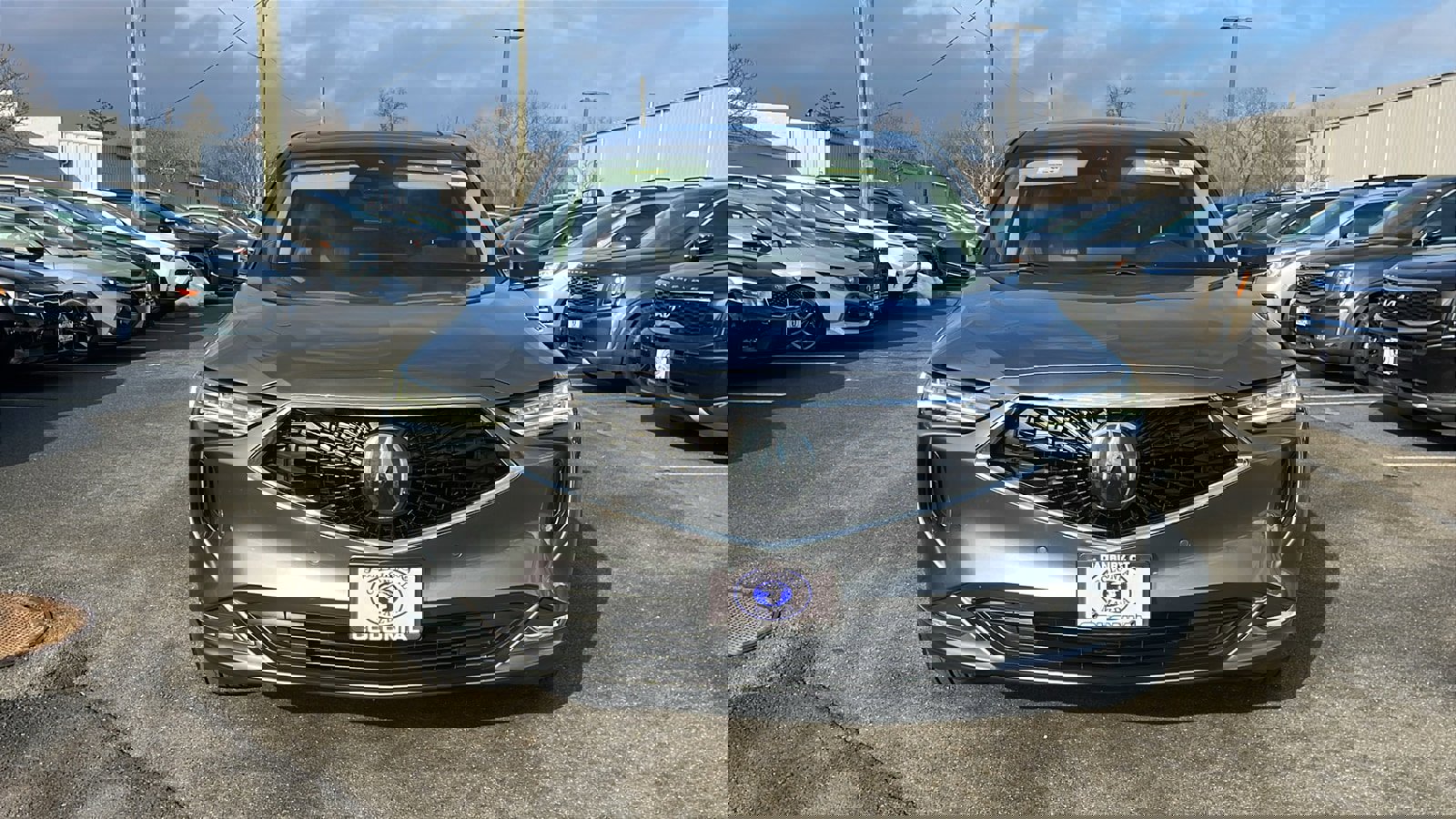 Used 2023 Acura MDX SH-AWD w/ Technology Package image 2