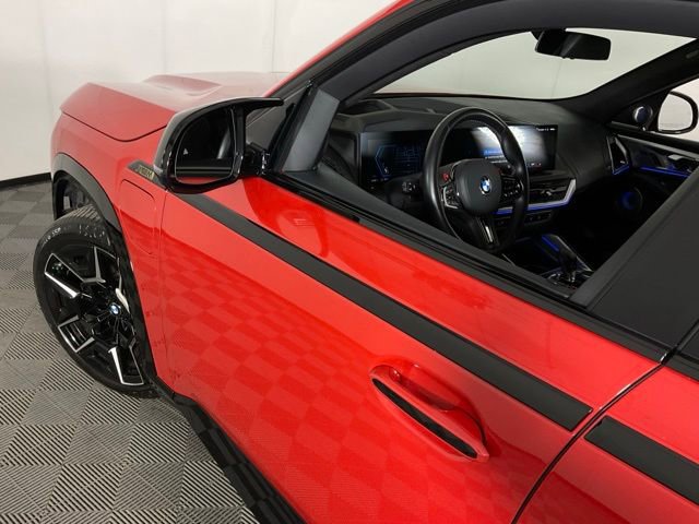 Certified 2023 BMW XM w/ M Driver's Package image 42