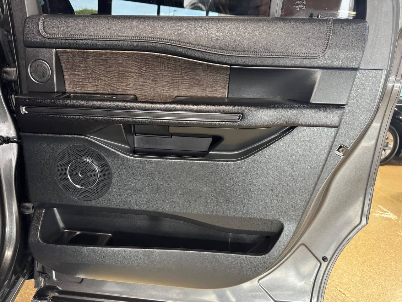Used 2018 Ford Expedition Max Limited w/ Equipment Group 301A RWD image 12