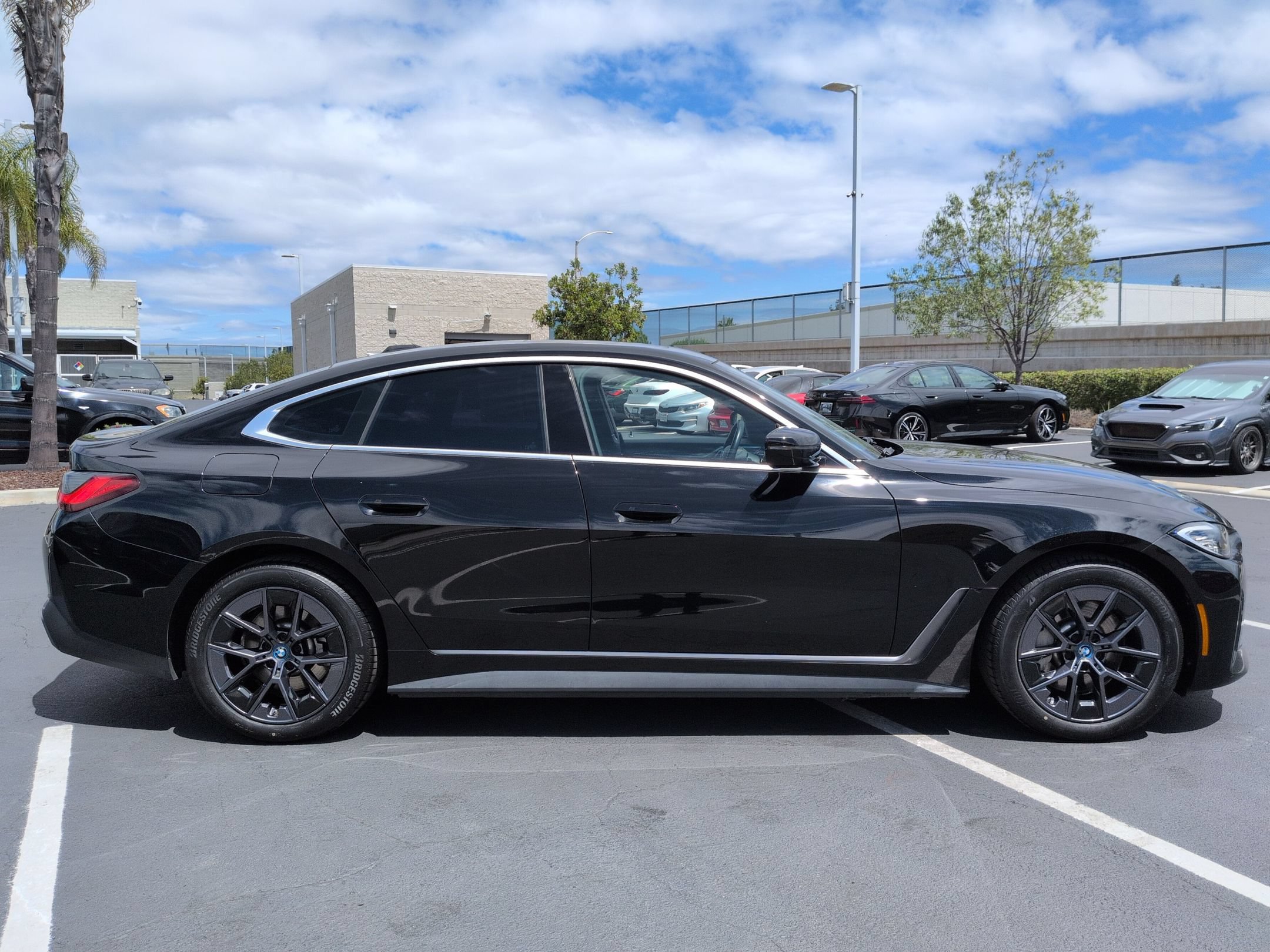Used 2023 BMW i4 eDrive35 RWD image 10