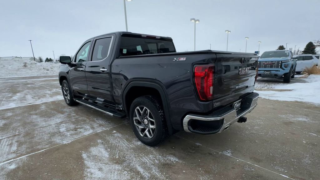 Used 2022 GMC Sierra 1500 SLT w/ SLT Premium Plus Package image 6