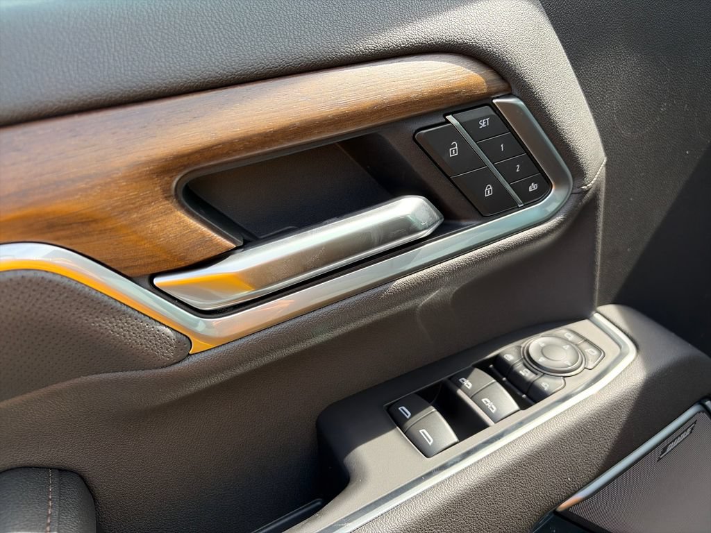 New 2026 Chevrolet Silverado 3500 High Country w/ High Country Premium Package AWD/4WD image 17