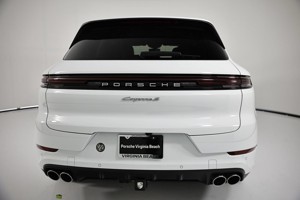 Certified 2025 Porsche Cayenne S AWD/4WD image 6