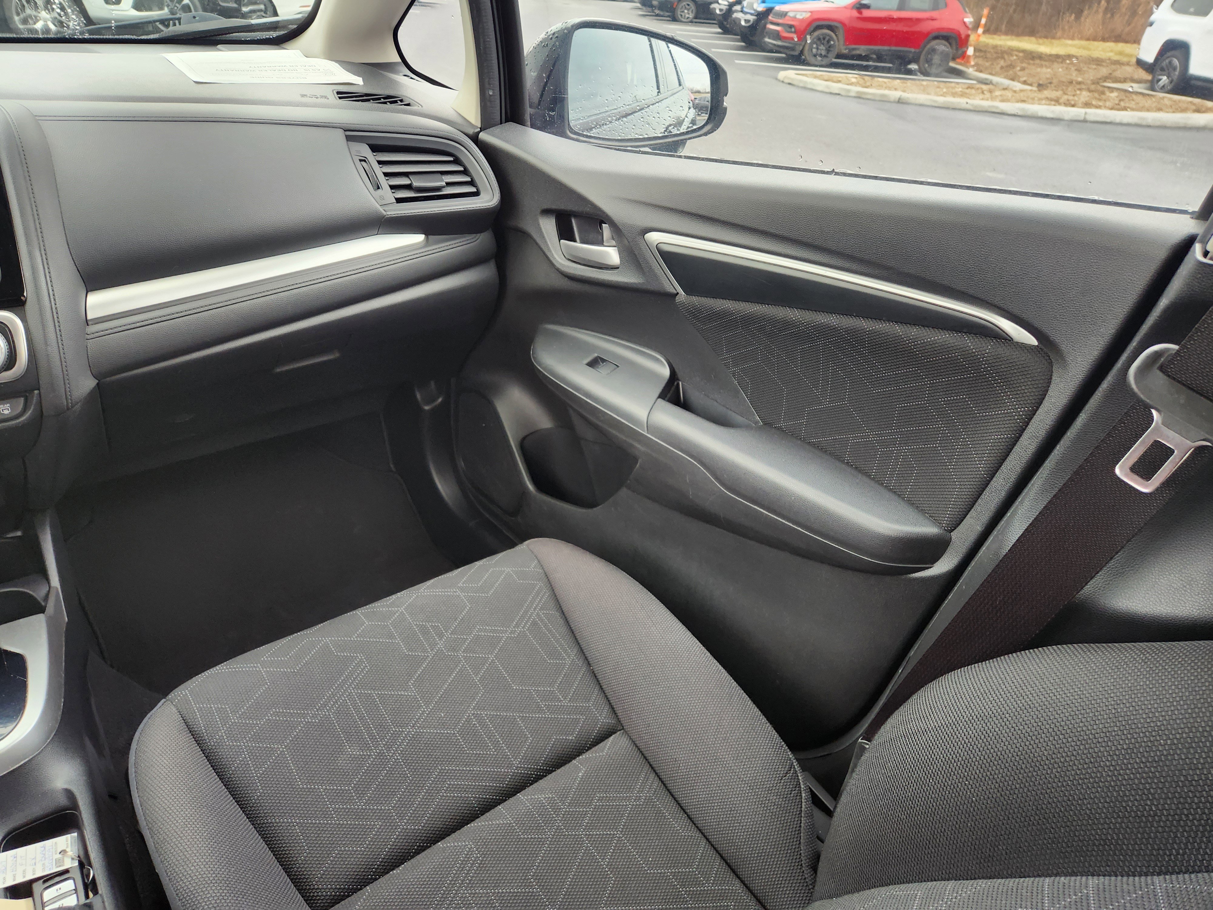 Used 2017 Honda Fit EX image 19