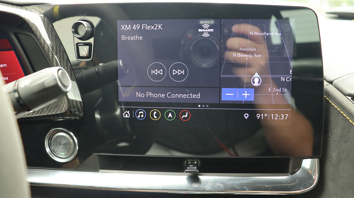Used 2020 Chevrolet Corvette Stingray Premium Conv w/ 3LT Preferred Equipment Group RWD image 34