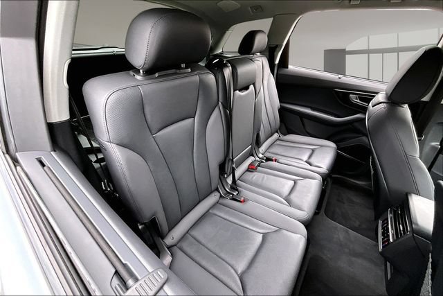 Used 2023 Audi Q7 3.0T Premium Plus AWD/4WD image 22