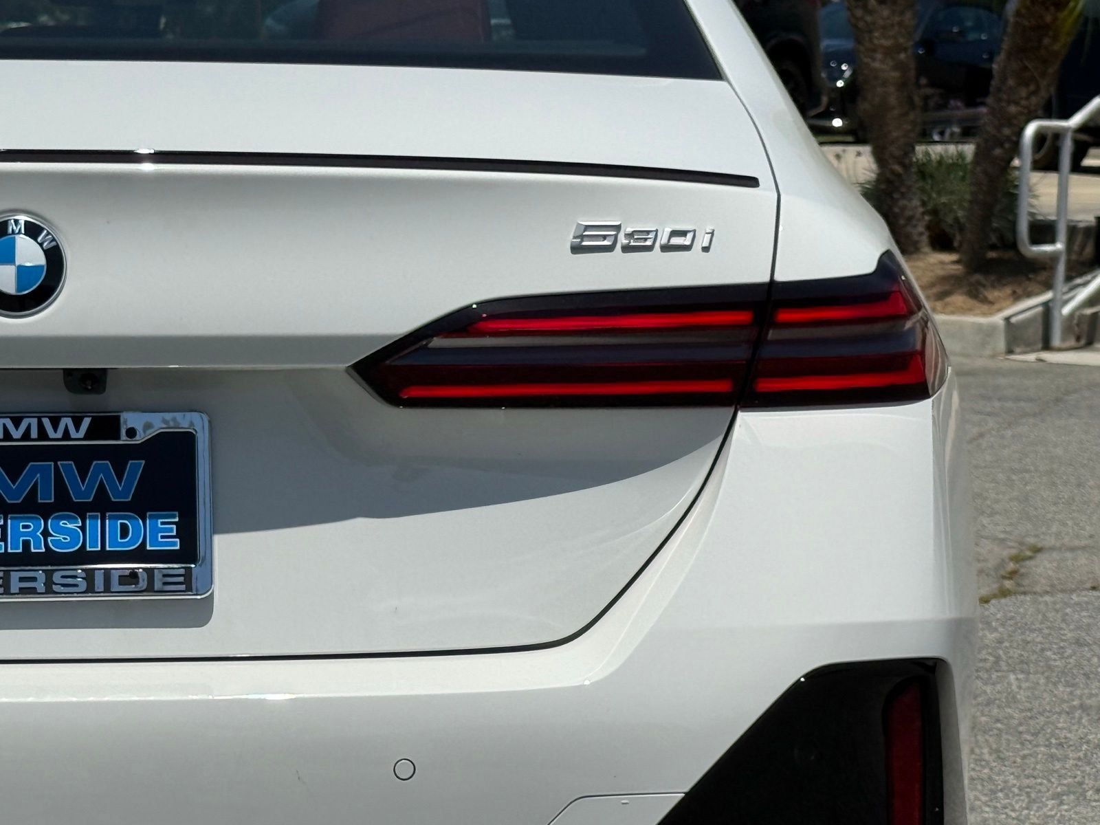 New 2027 BMW 530i RWD image 14