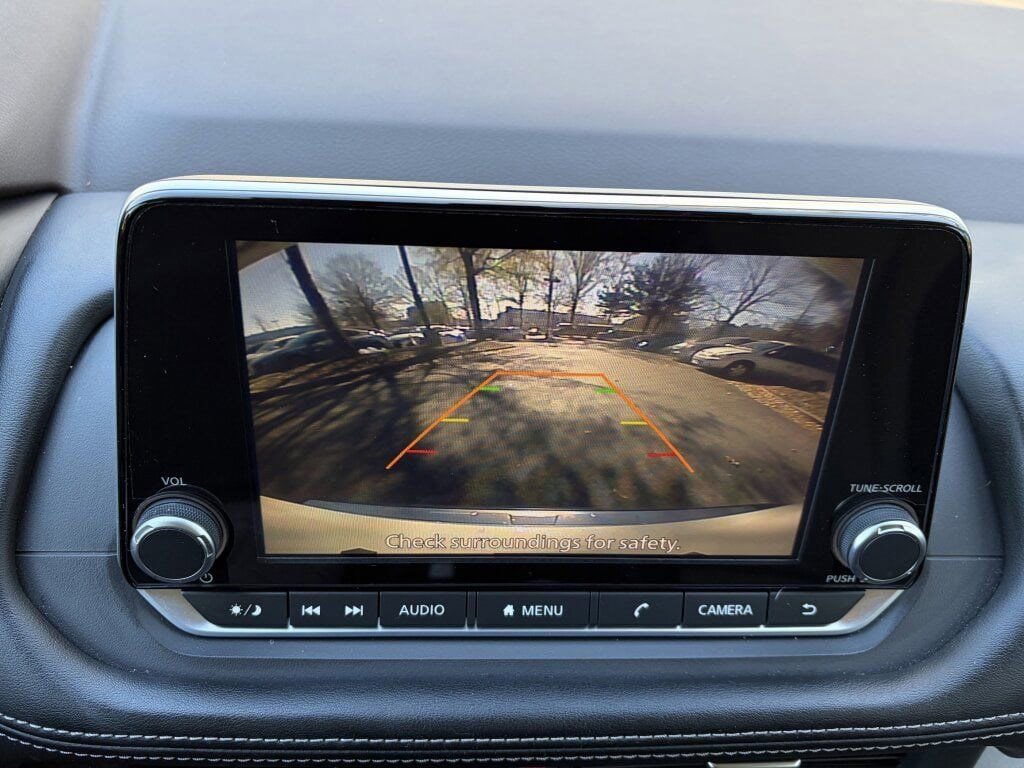 Certified 2023 Nissan Rogue SV image 12