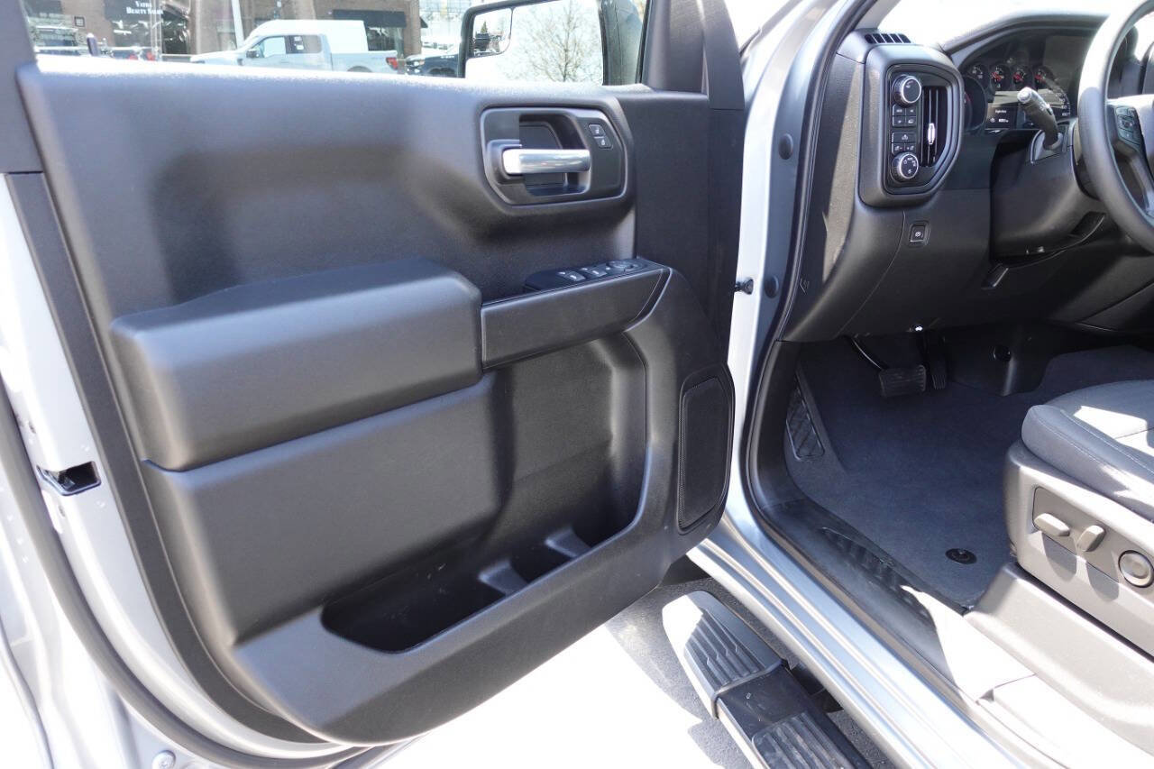 Used 2023 Chevrolet Silverado 1500 Custom w/ LPO, Dark Essentials Package image 14