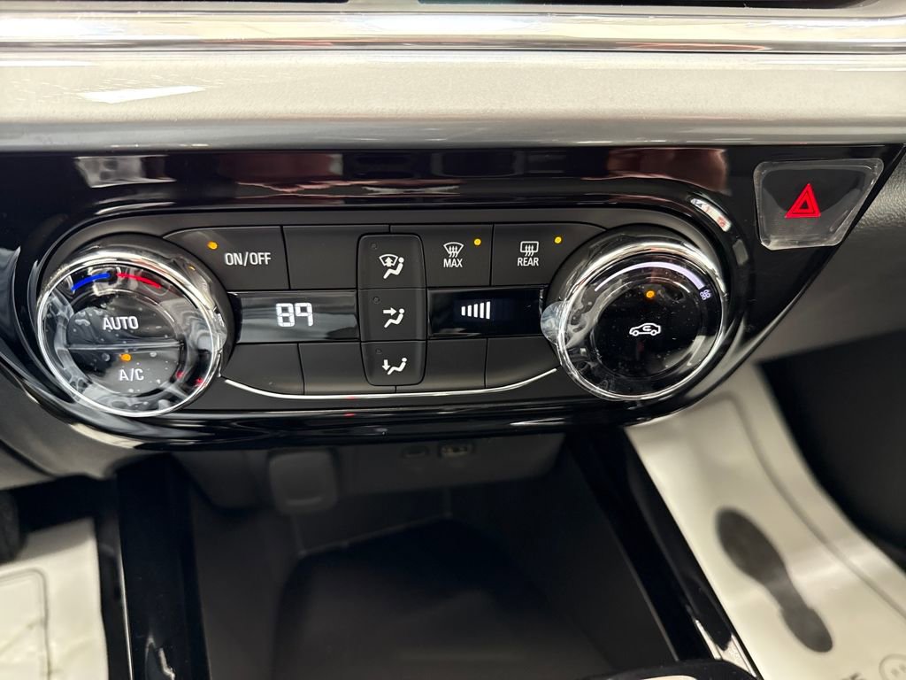 New 2026 Chevrolet Trax LT FWD image 30