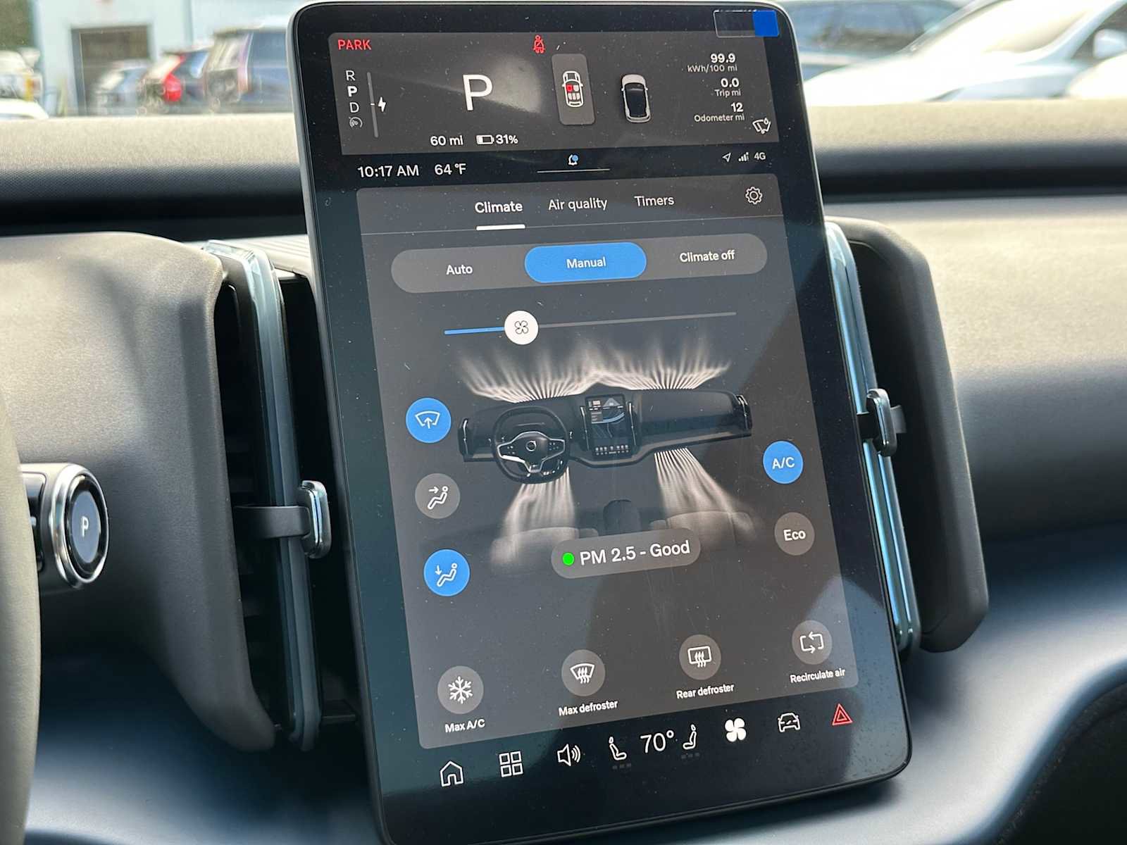 New 2025 Volvo EX30 Plus w/ Protection Package Premier image 34