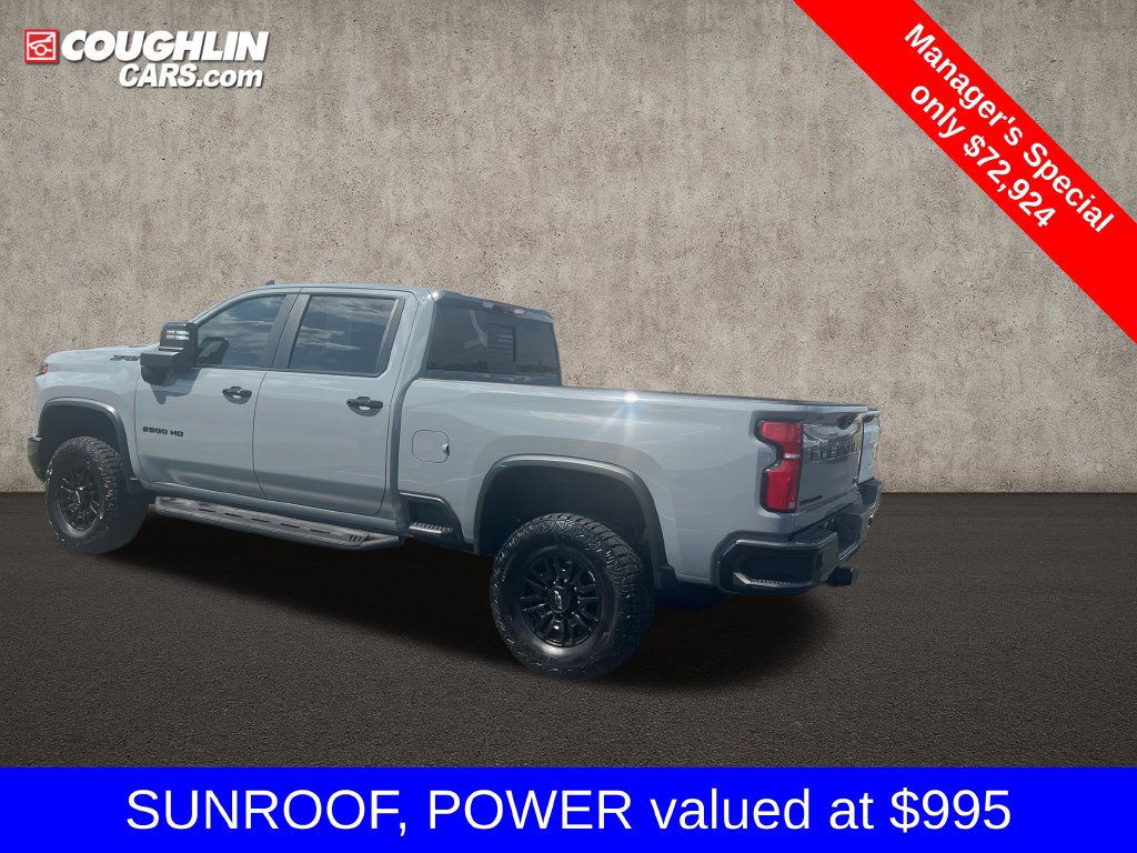 Used 2025 Chevrolet Silverado 2500 ZR2 w/ Technology Package AWD/4WD image 4