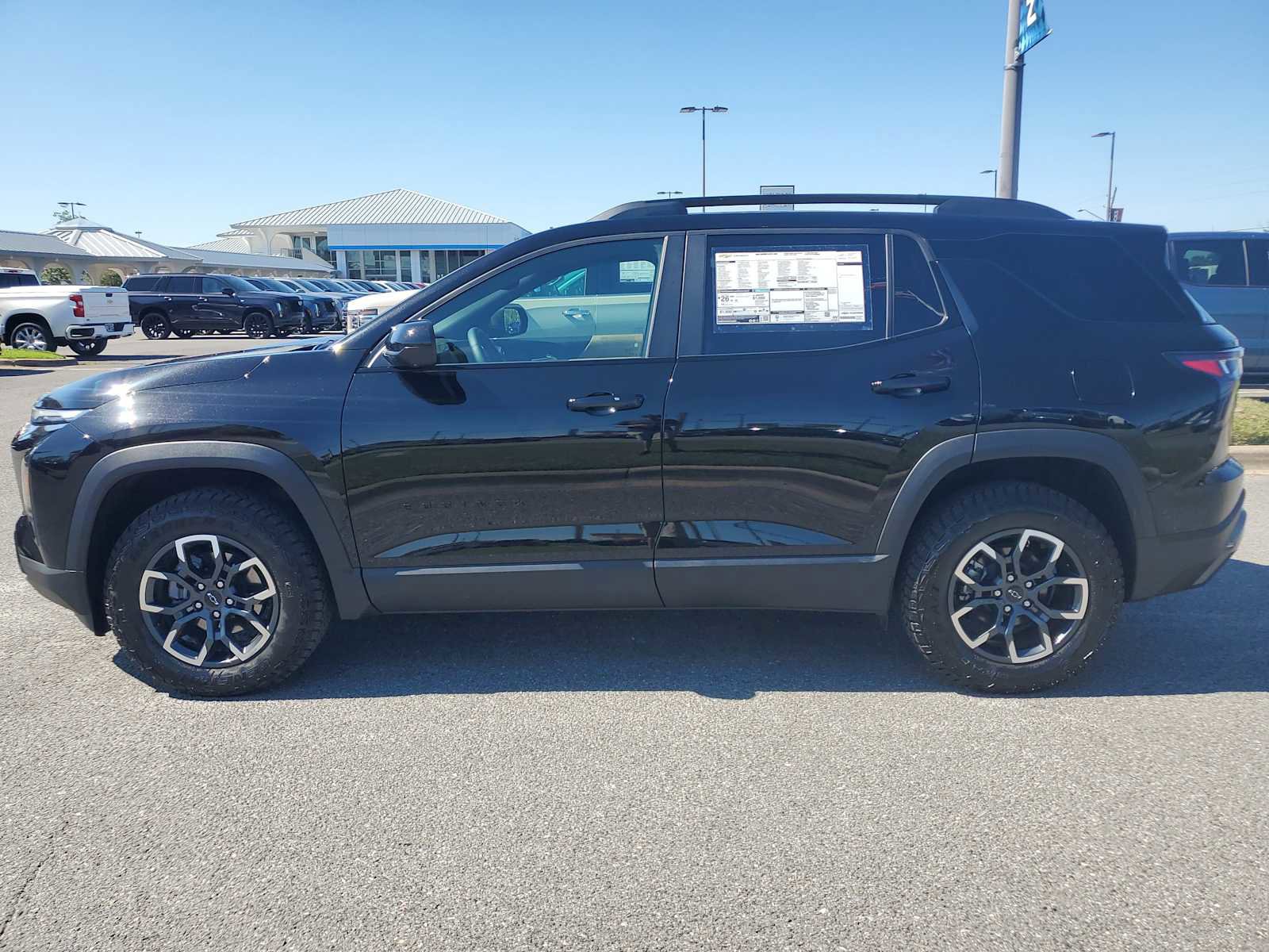 New 2026 Chevrolet Equinox ACTIV w/ Convenience Package III image 2