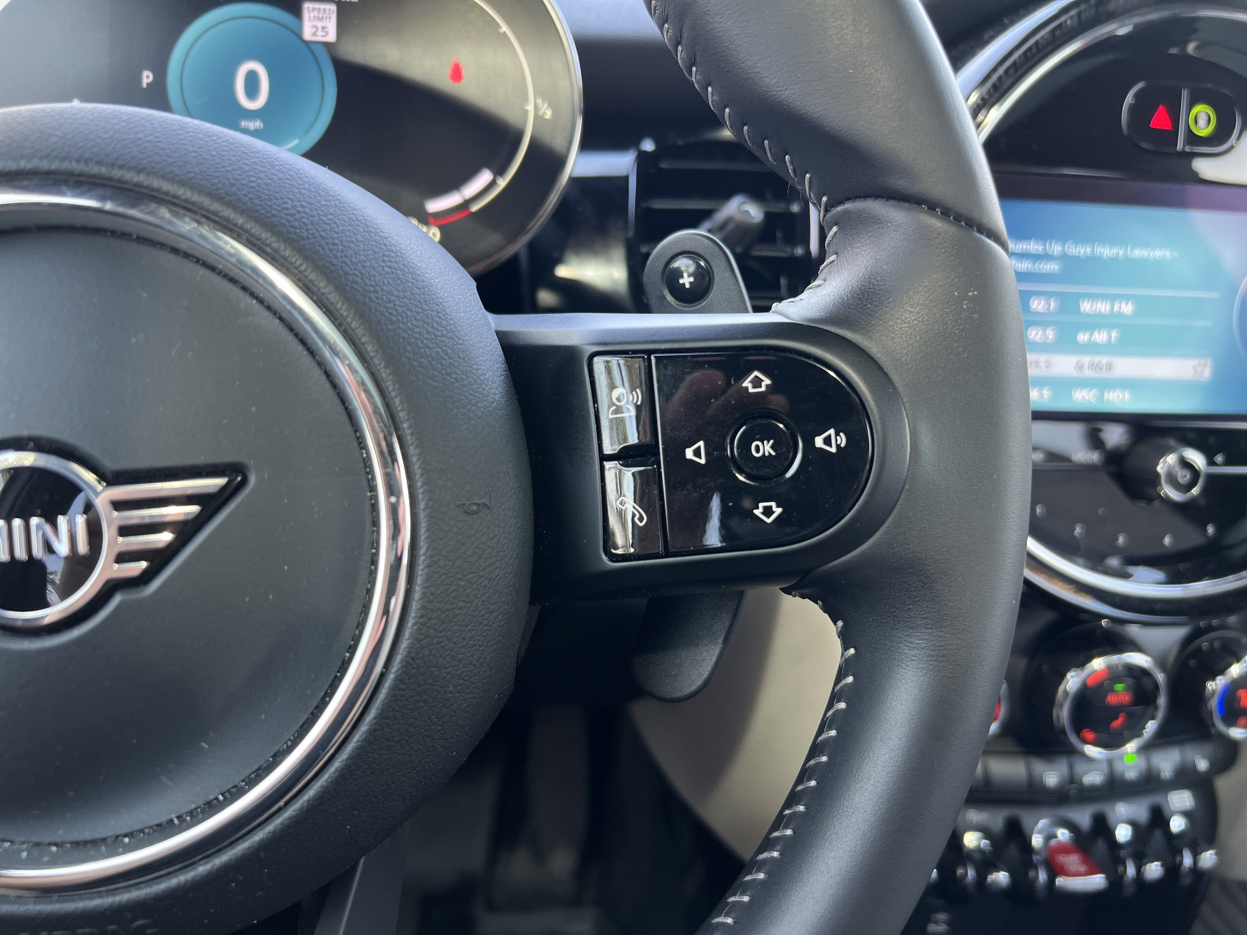 Used 2023 MINI Cooper S FWD image 20