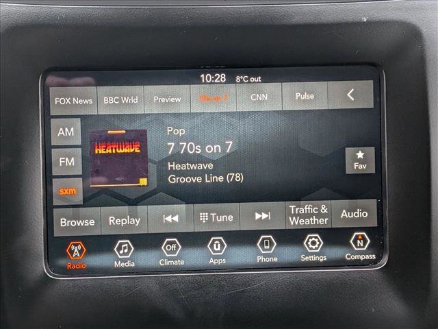 Used 2020 Jeep Cherokee Latitude Plus image 16