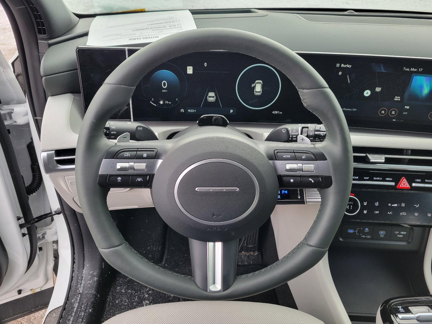 Used 2025 Hyundai Tucson Limited image 22