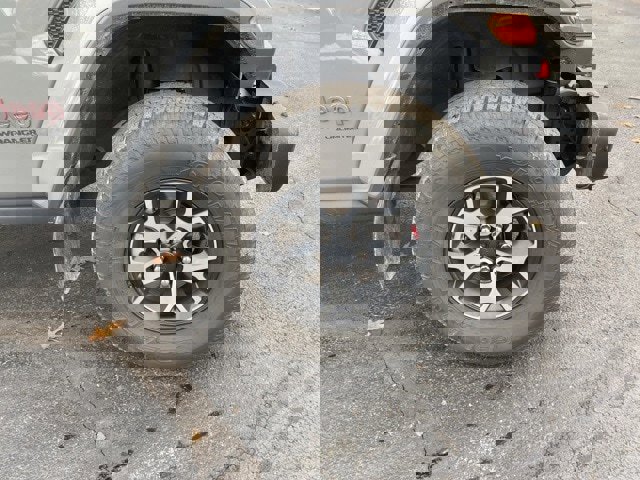 Used 2020 Jeep Wrangler Unlimited Rubicon image 16