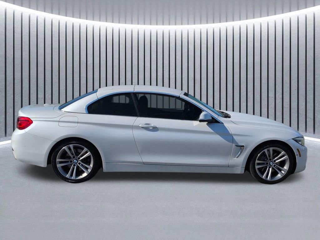 Used 2018 BMW 440i Convertible image 4