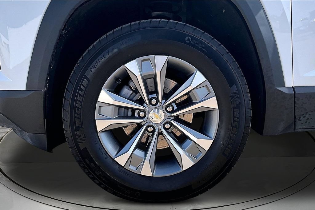 Used 2025 Chevrolet Equinox LT AWD/4WD image 35