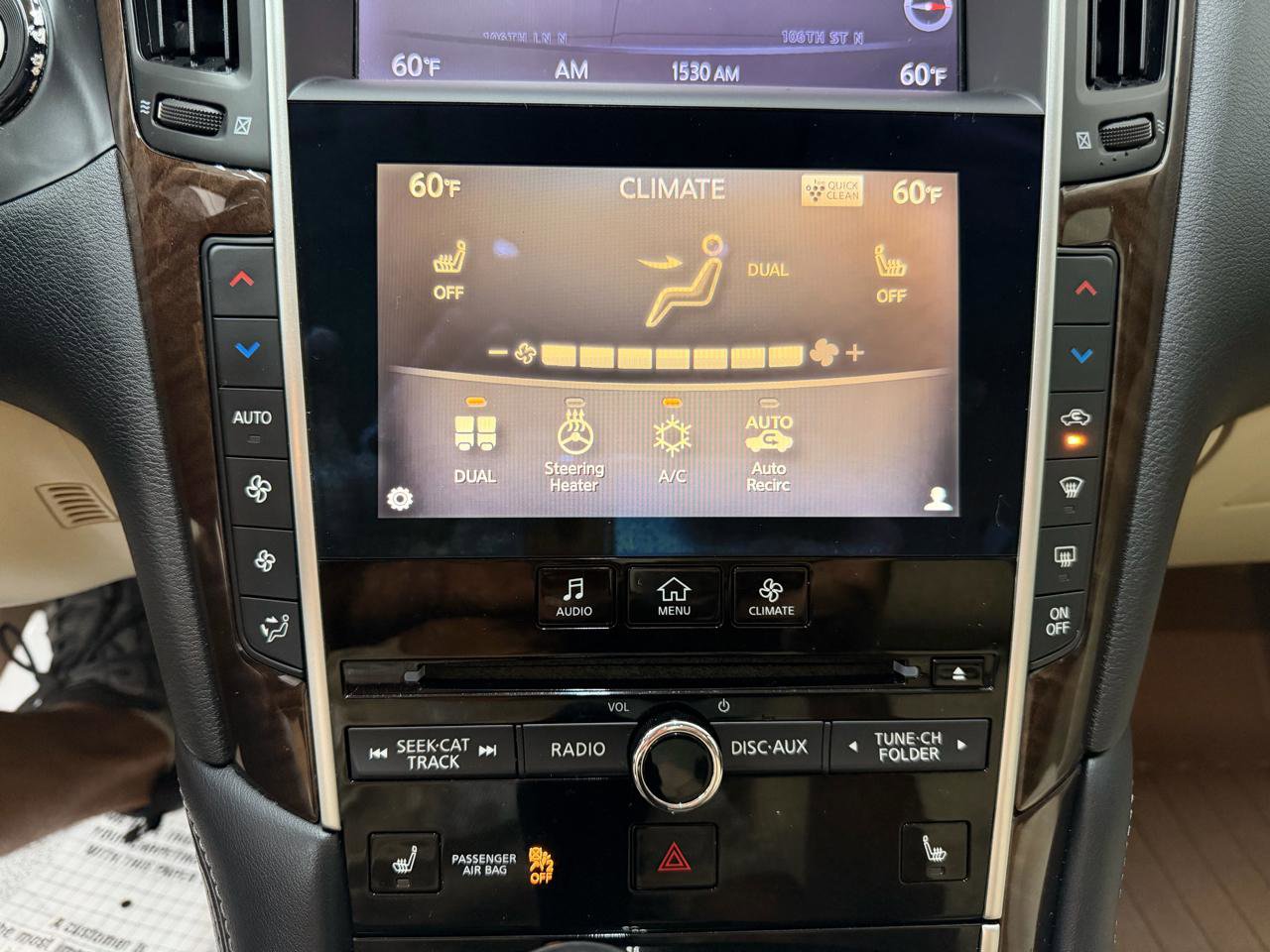 Used 2016 INFINITI Q50 3.0t Premium w/ Driver Assistance Package RWD image 22
